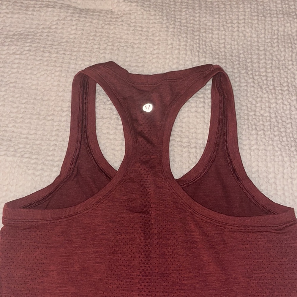Lululemon swiftly tank - Picture 2 of 3